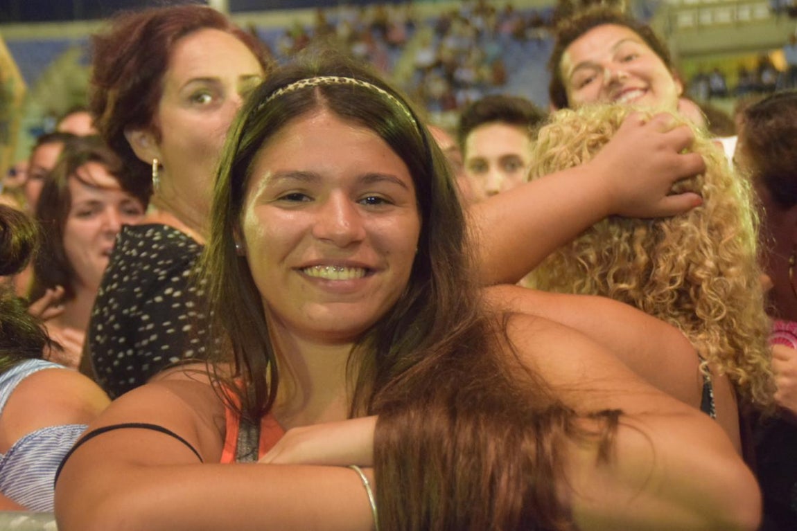 Fotos: Niña Pastori presenta en San Fernando &#039;Bajo tus alas&#039;