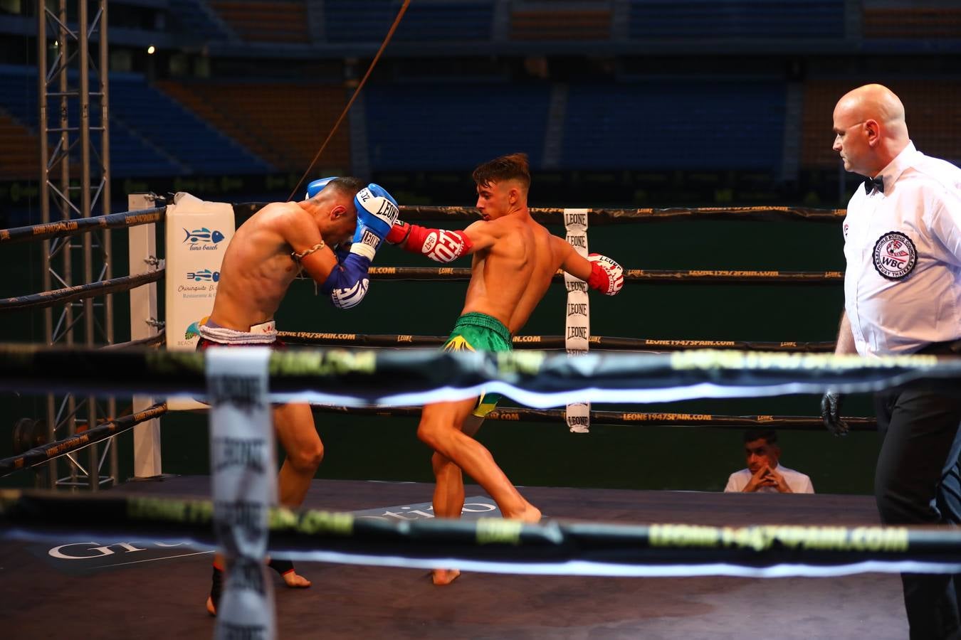 FOTOS: Noche de Muay Thai en Carranza. Así es Cádiz Fight Night