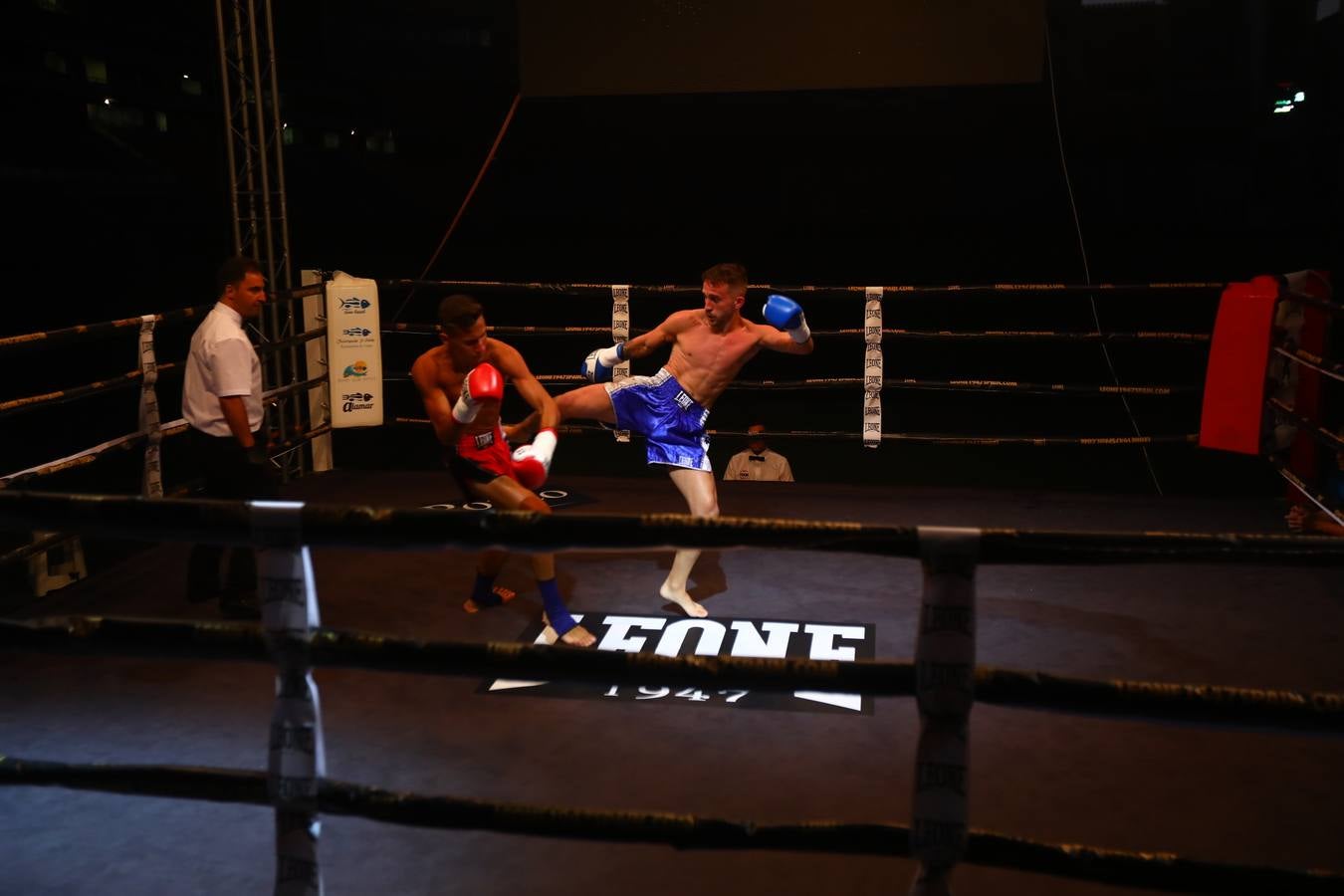 FOTOS: Noche de Muay Thai en Carranza. Así es Cádiz Fight Night