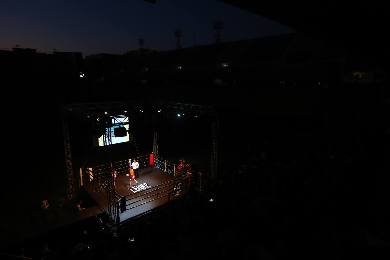 FOTOS: Noche de Muay Thai en Carranza. Así es Cádiz Fight Night