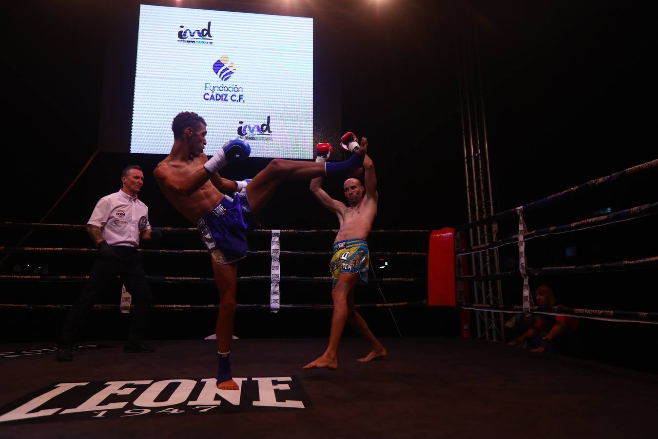 FOTOS: Noche de Muay Thai en Carranza. Así es Cádiz Fight Night