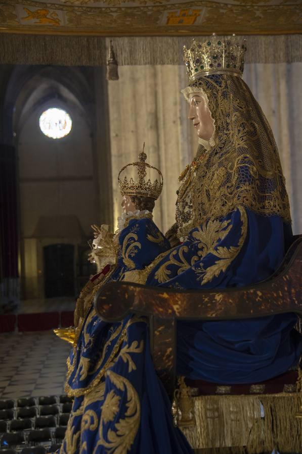 La Virgen de los Reyes en el altar del Jubileo