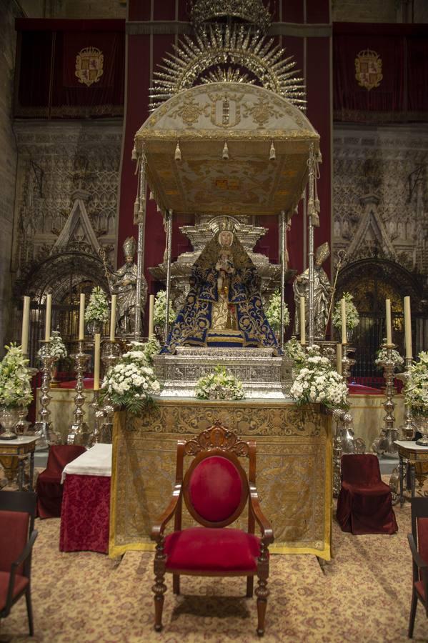 La Virgen de los Reyes en el altar del Jubileo