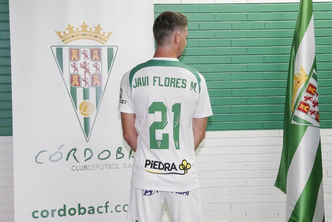 Así es la nueva equipación del Córdoba CF, en imágenes