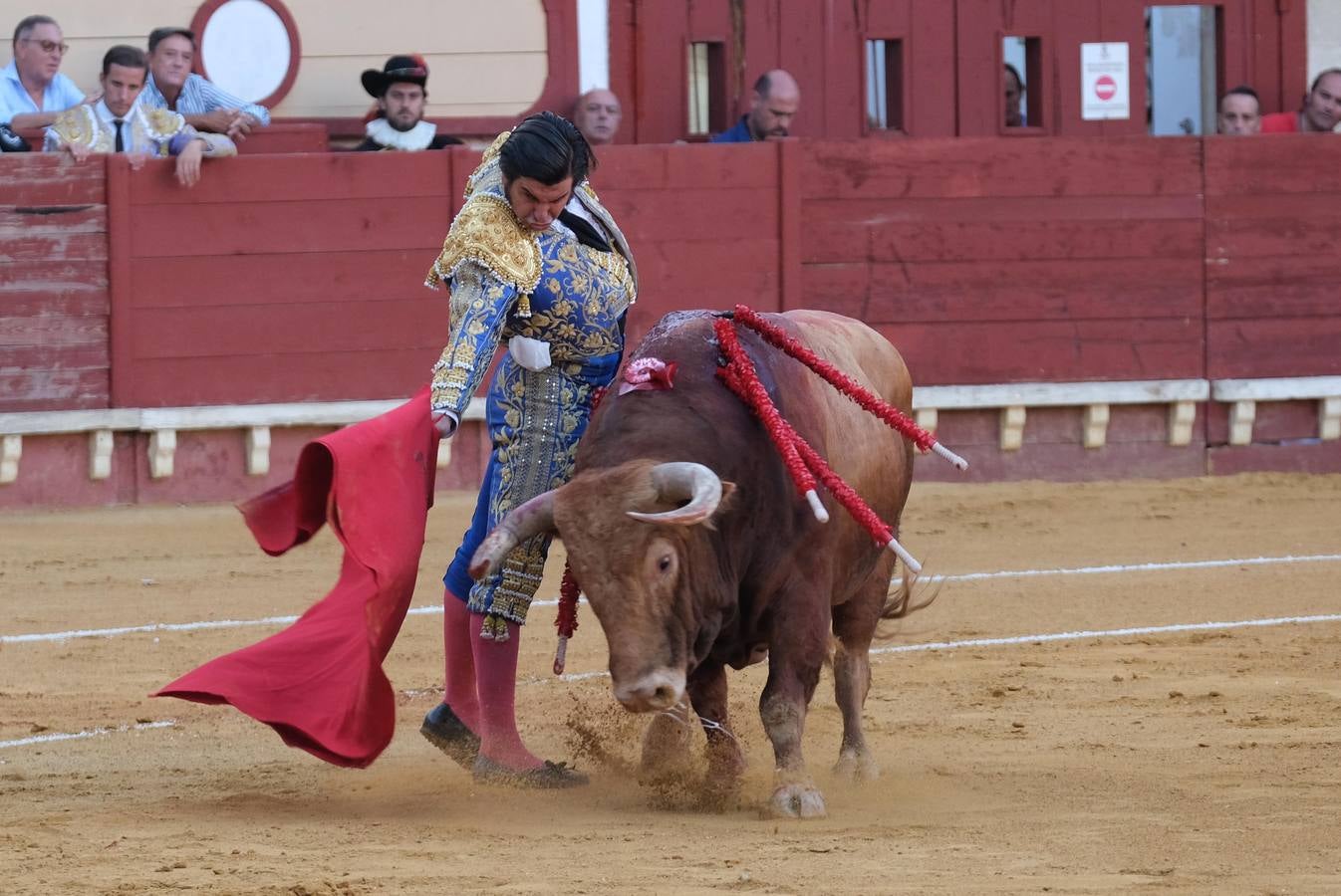 Ponce, Manzanares y Morante en la plaza de toros de El Puerto