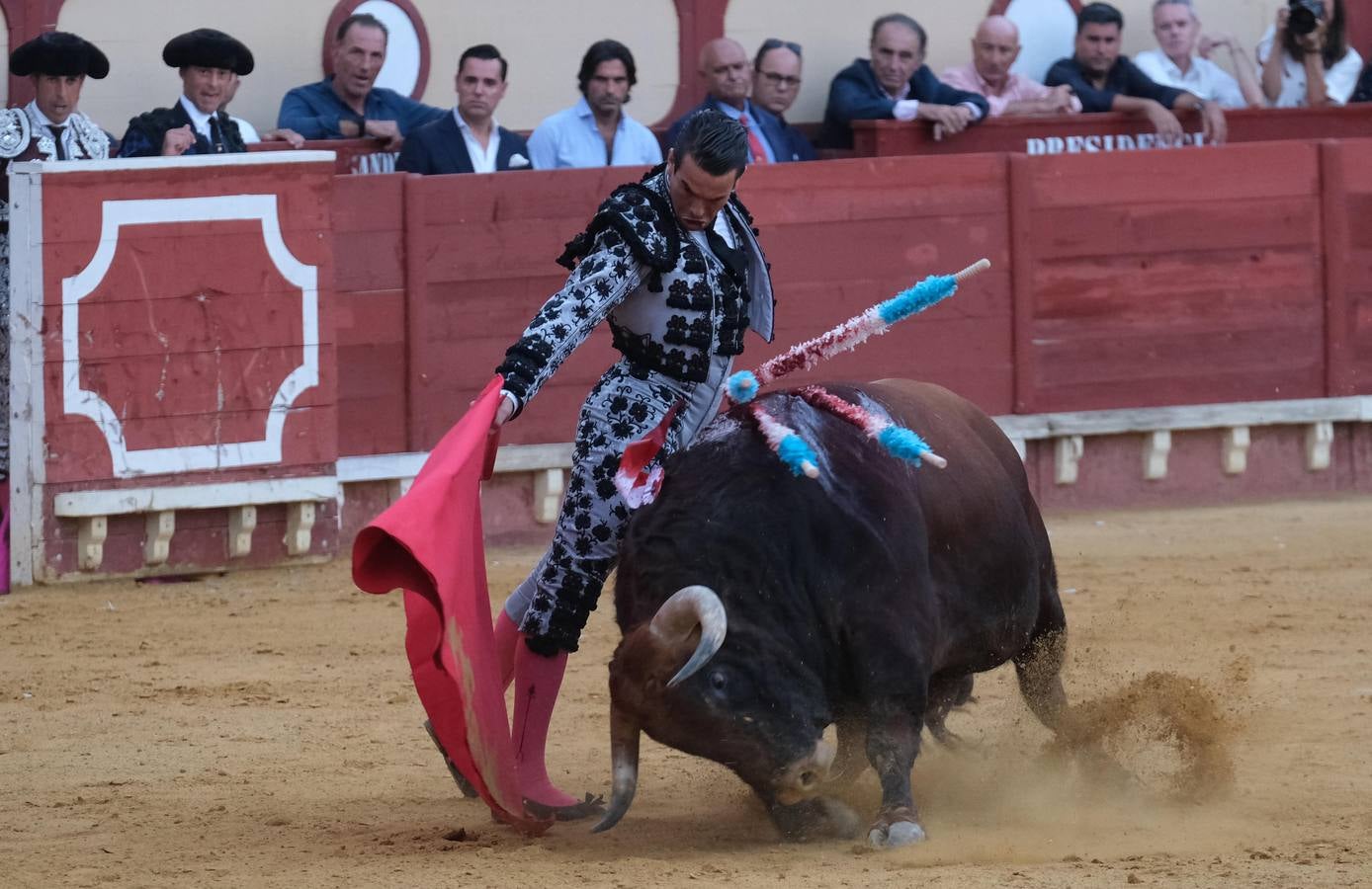 Ponce, Manzanares y Morante en la plaza de toros de El Puerto