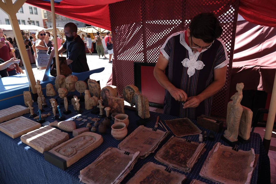 Las mejores imágenes del Mercado Andalusí de Cádiz
