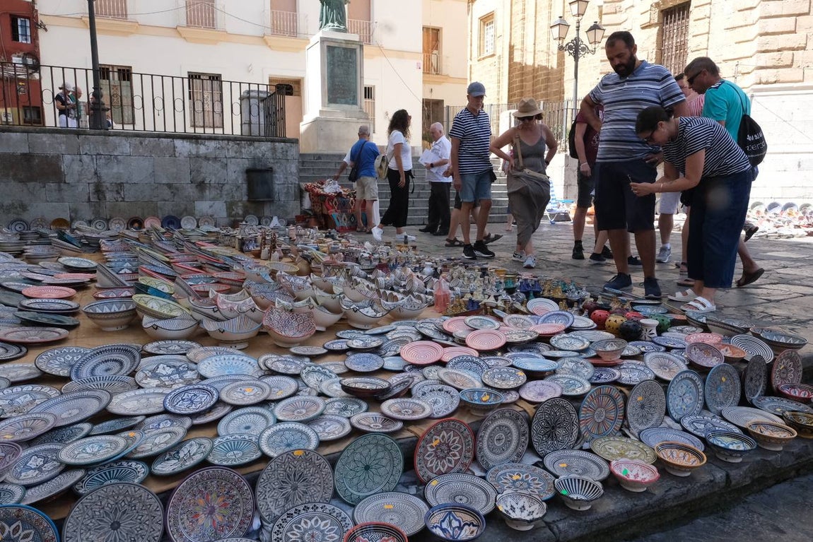 Las mejores imágenes del Mercado Andalusí de Cádiz