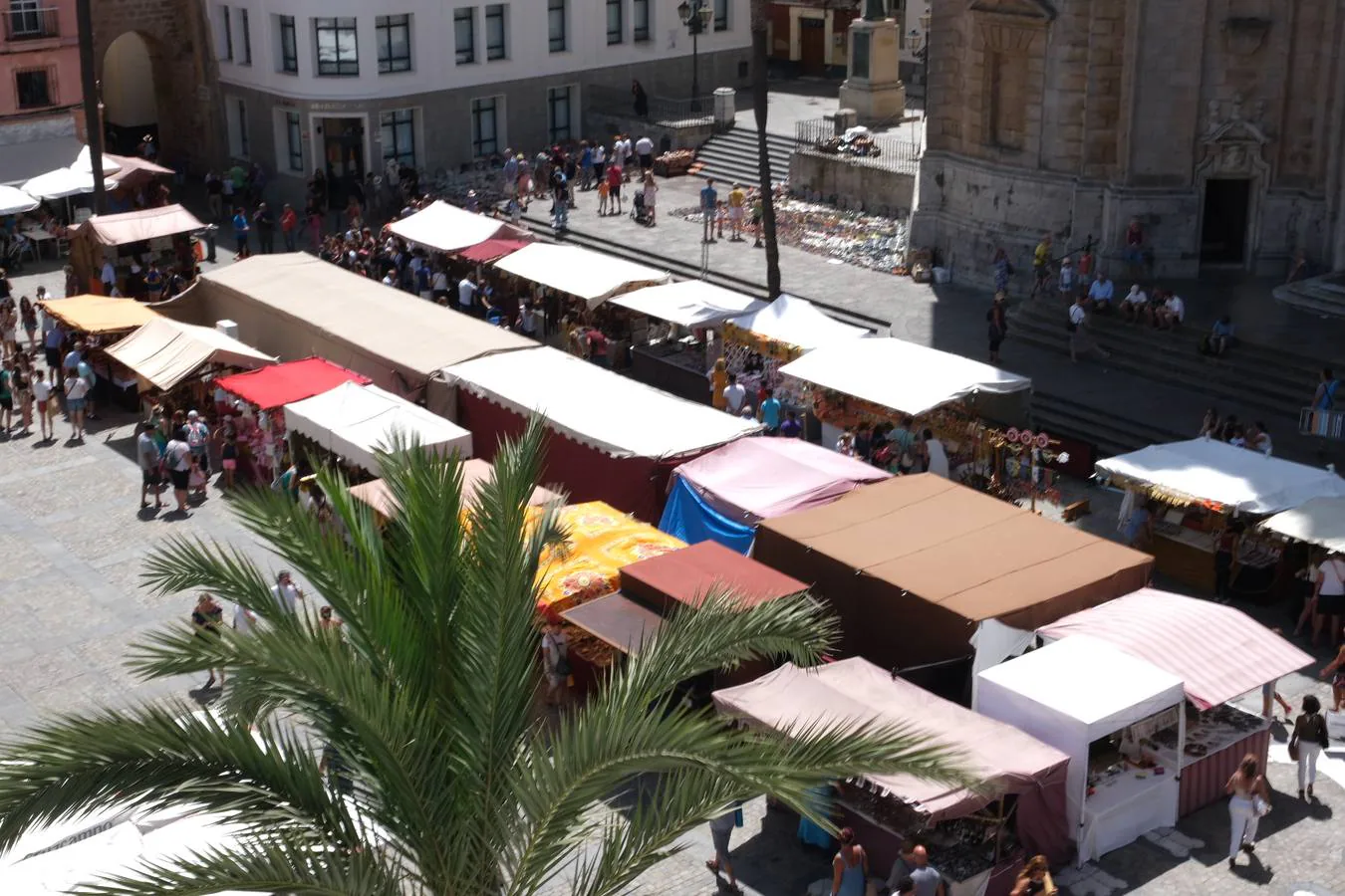 Las mejores imágenes del Mercado Andalusí de Cádiz