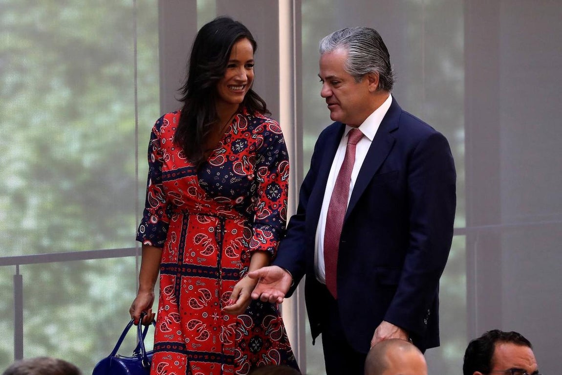 Begoña Villacís, junto a Marcos de Quinto, diputado de Ciudadanos en el Congreso. 