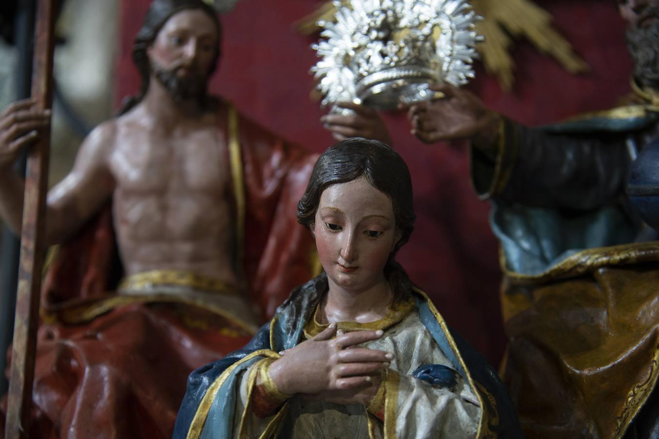 Restauración del misterio de la coronación de la Virgen por la Trinidad