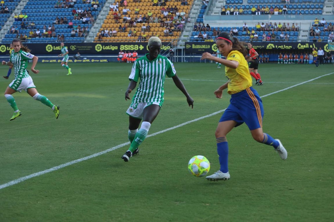 Las FOTOS del partido del Cádiz CF Femenino ante el Betis