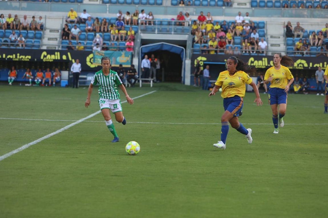 Las FOTOS del partido del Cádiz CF Femenino ante el Betis