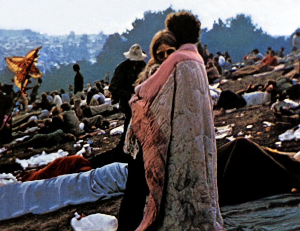 Otro de los mejores hits gráficos de Woodstock, todo un símbolo del amor hippie. 