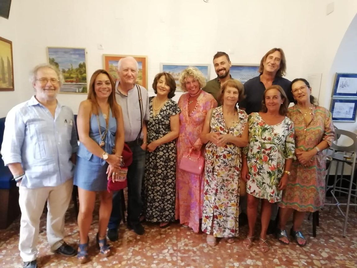 José M. Esteban, Mercedes pardo, Carlos González, Emilia Sánchez Ibarguen, Rosa García , Ángel Pantoja, Keka Raffo, Alfonso Doncel, Maríanela Ruiz, Inma Delage. 