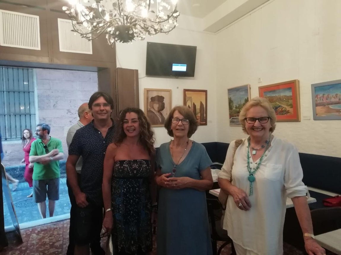 Cecilio Chaves, Verónica Hereda, Keka Raffo y Rosa Jaque. 