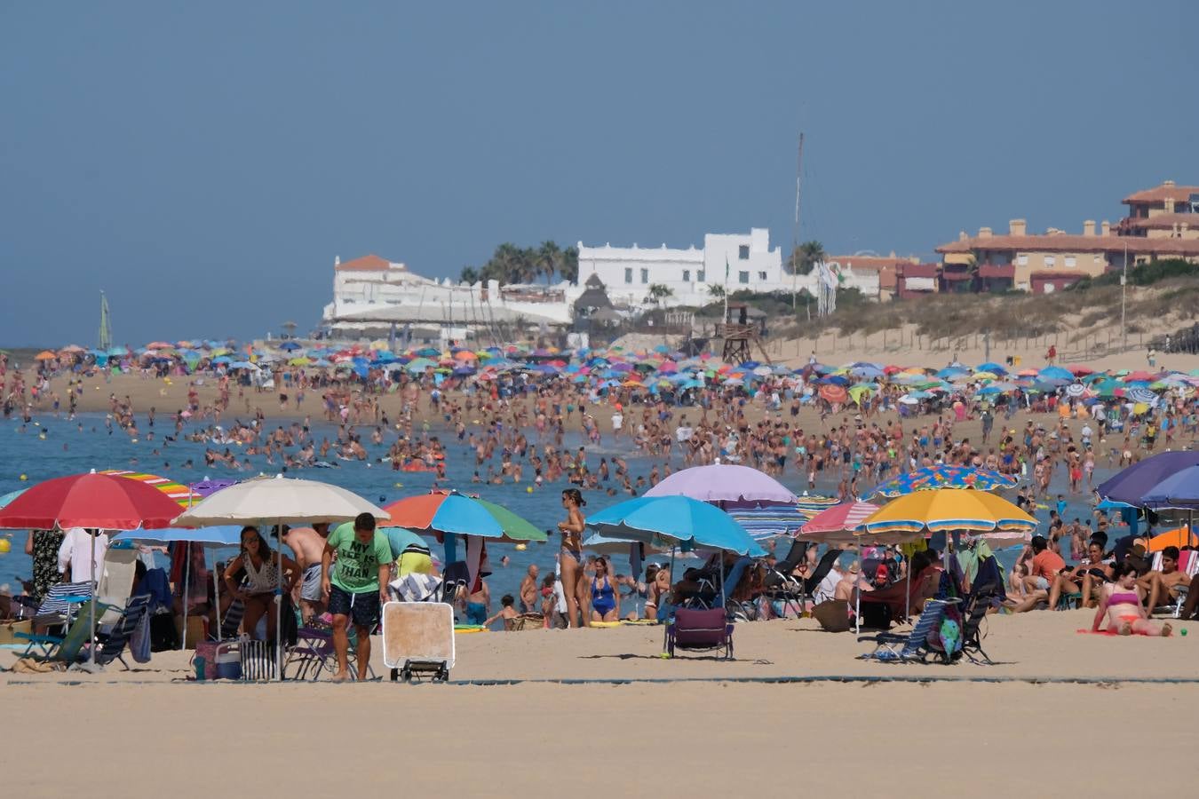 La Costilla, una excelente playa urbana en Rota