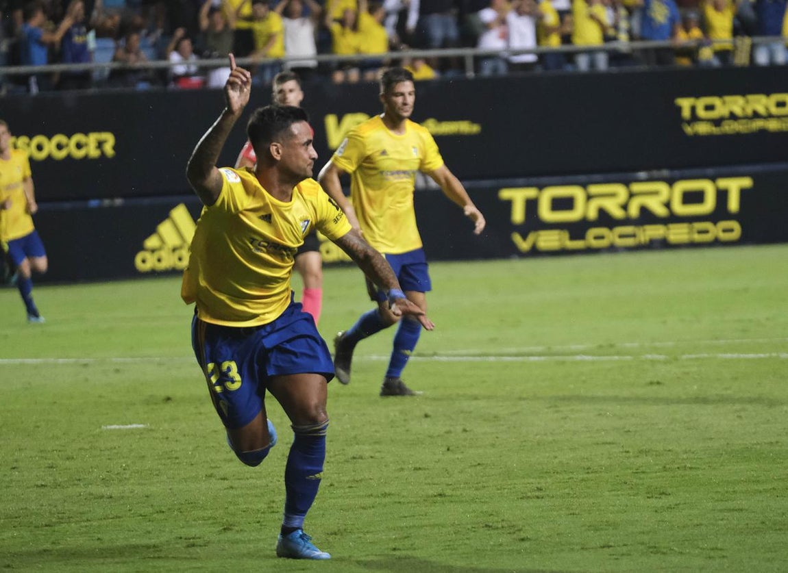 FOTOS: No te pierdas las mejores imágenes del Cádiz CF VS Ponferradina