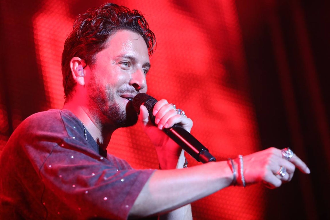 FOTOS: Manuel Carrasco llena el Concert Music de Sancti Petri, en Chiclana