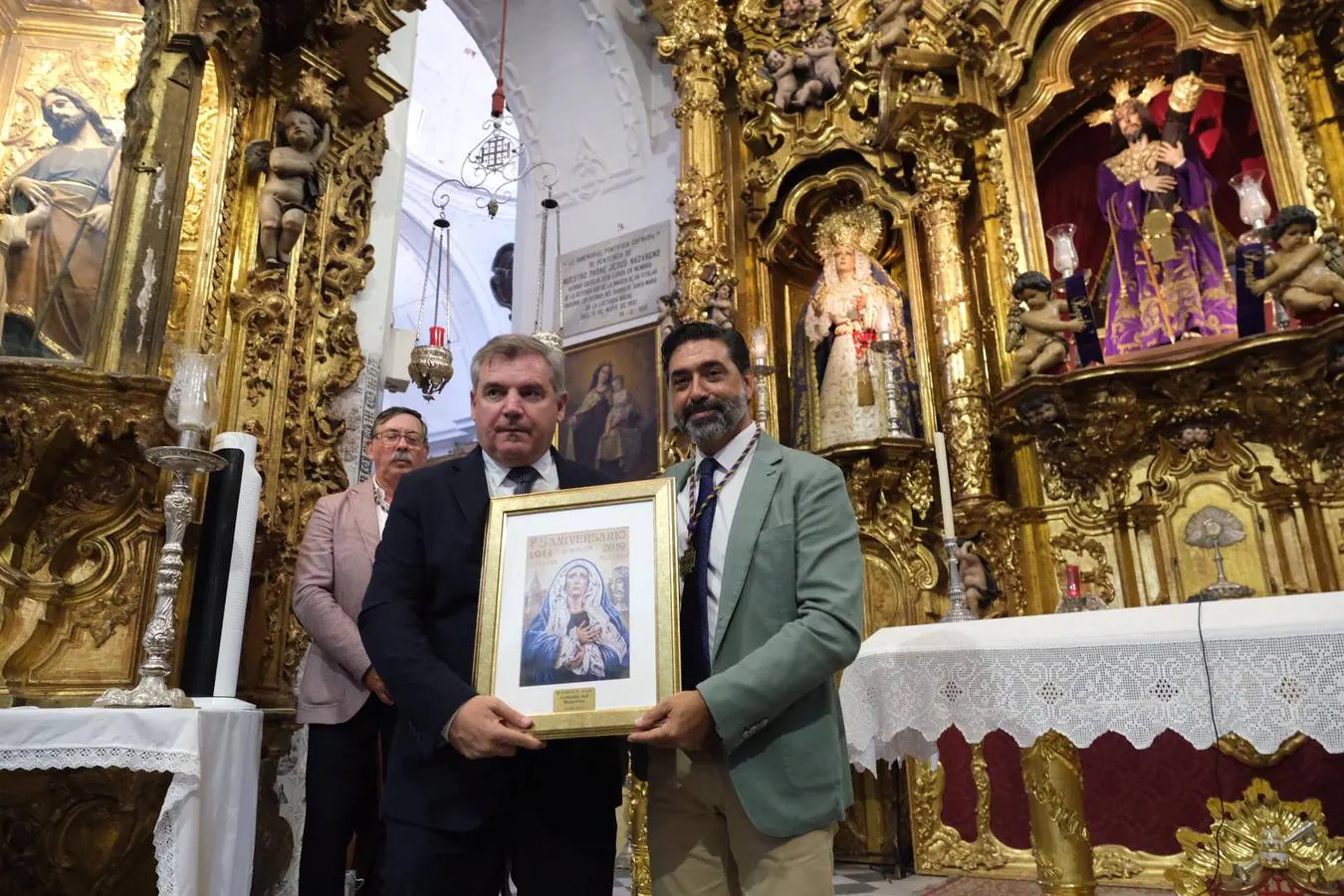El Cádiz visita a la Patrona y el Nazareno