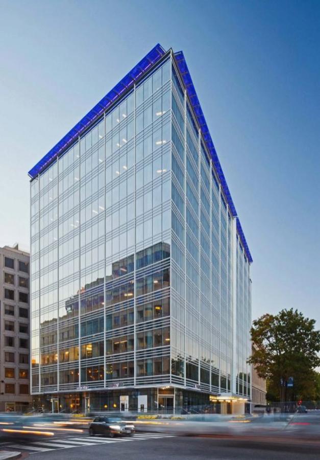 Oficinas Washington: 207millones de €. De doce plantas y situado en el 815 de Connecticut Avenue, en el entorno de la Casa Blanca