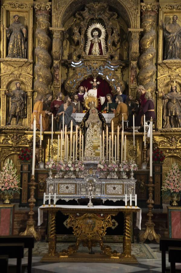 La Cena celebra el día de la Realeza de María