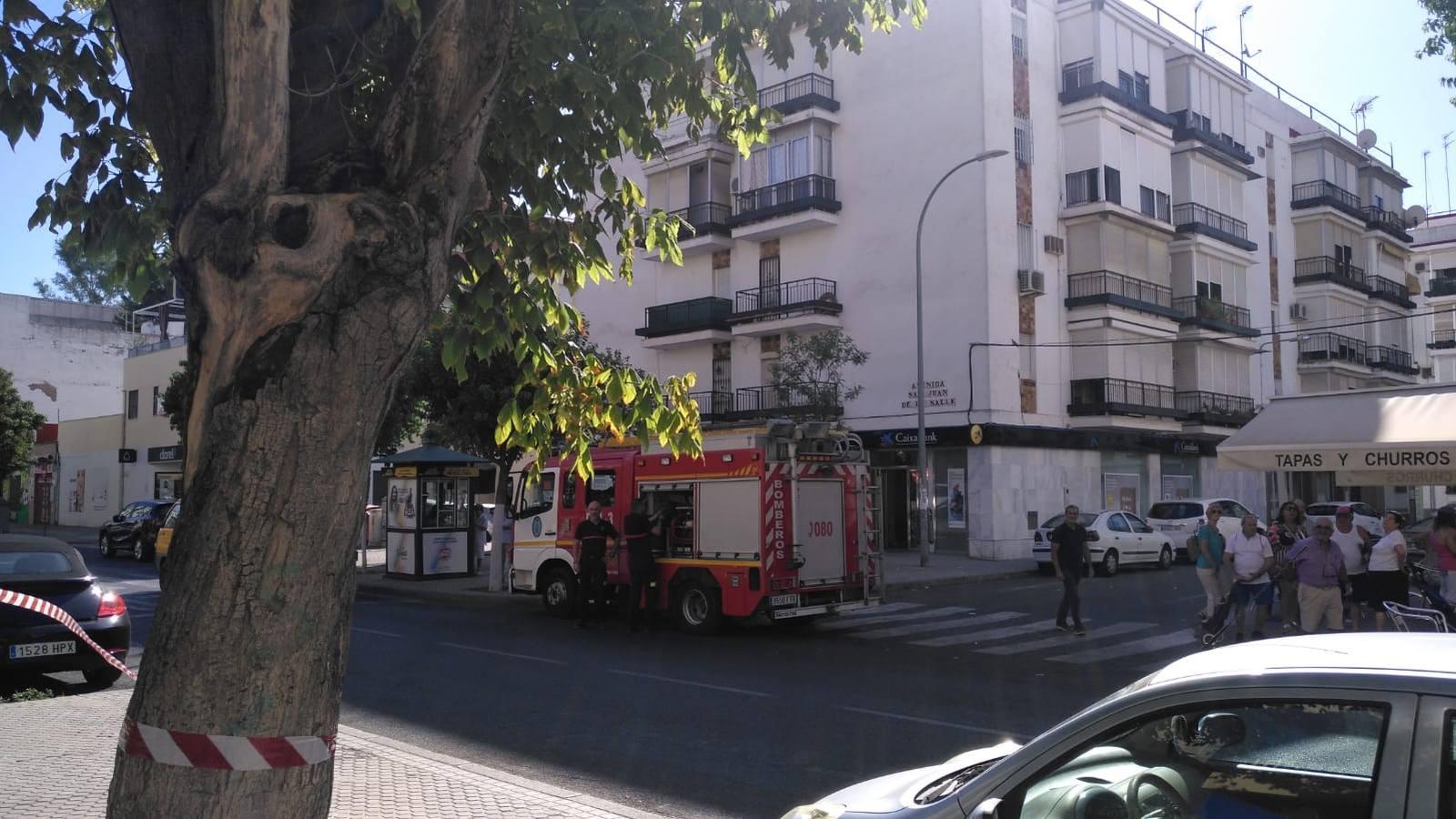 Las imágenes del incendio de la vivienda de la Macarena