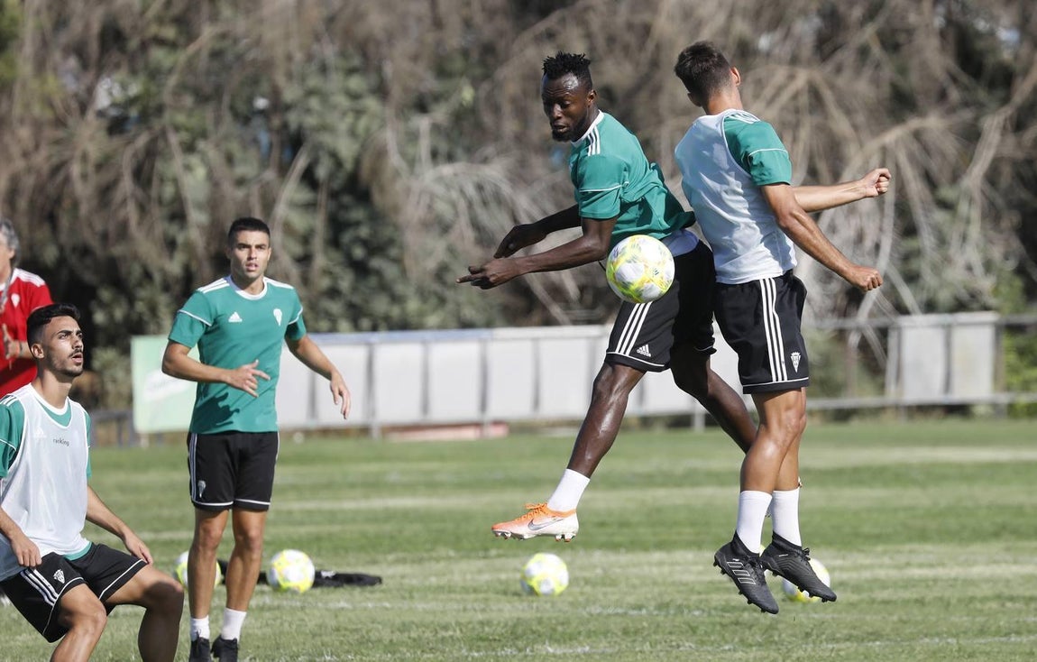 El entrenamiento del Córdoba CF, en imágenes