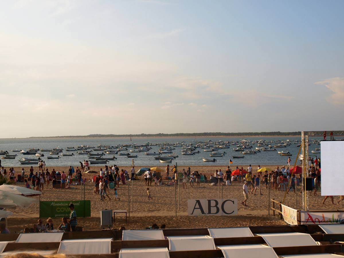 Imagen de la playa de las Piletas desde el Jockey Club.. 