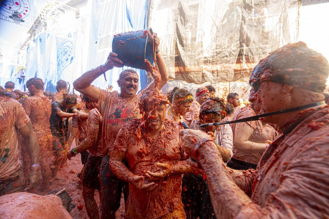 Las mejores imágenes de la Tomatina de Buñol 2019. 