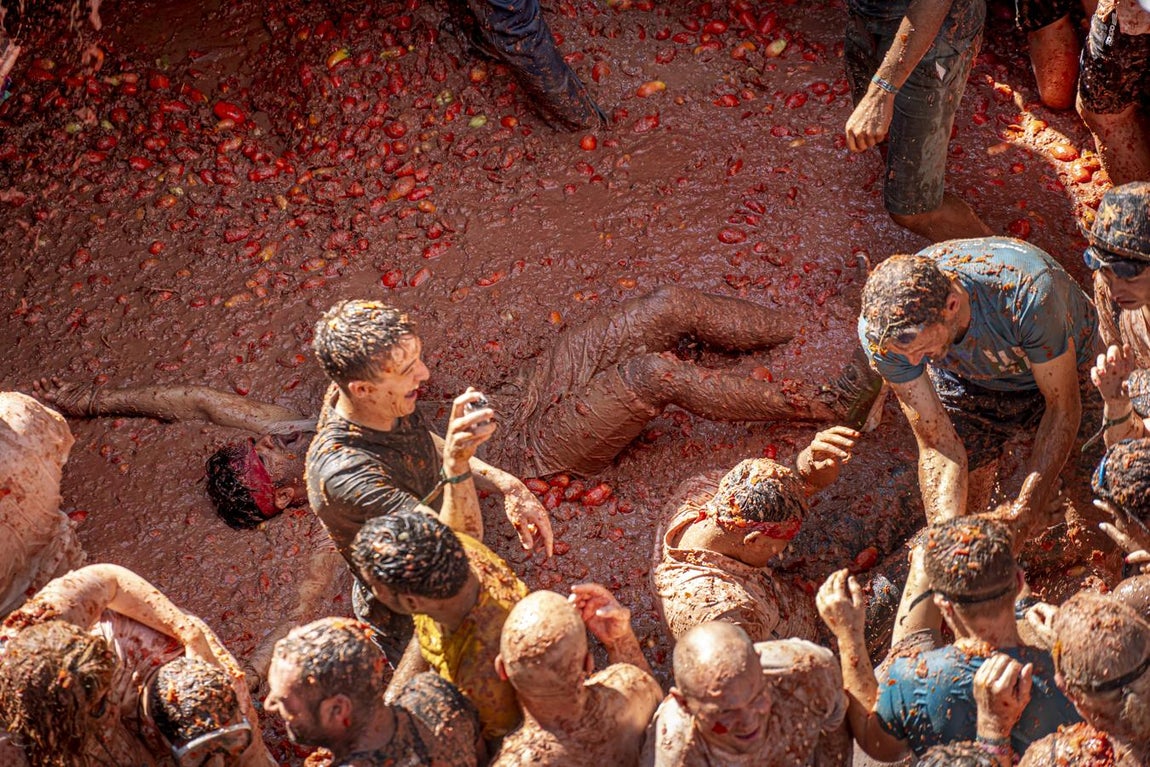 Las mejores imágenes de la Tomatina de Buñol 2019. 