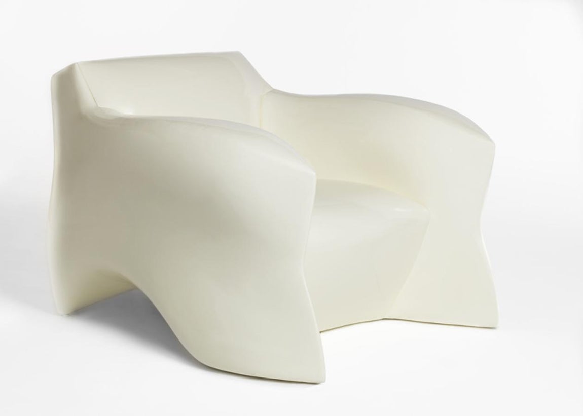 Pollaro x Brad Pitt. El diseñador de muebles acudió por encargo a la casa del actor en la Provenza para ejecutar un encargo