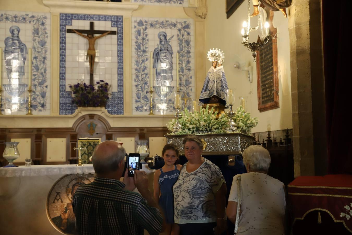 La visita de la Virgen de la Fuensanta a los templos de Córdoba, en imágenes