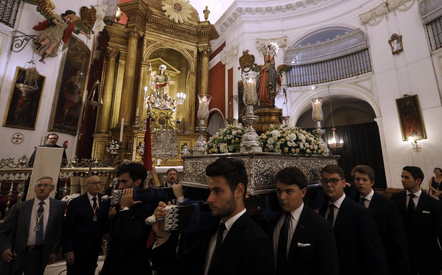 El encuentro de la Virgen de la Fuensanta con San Rafael, en imágenes