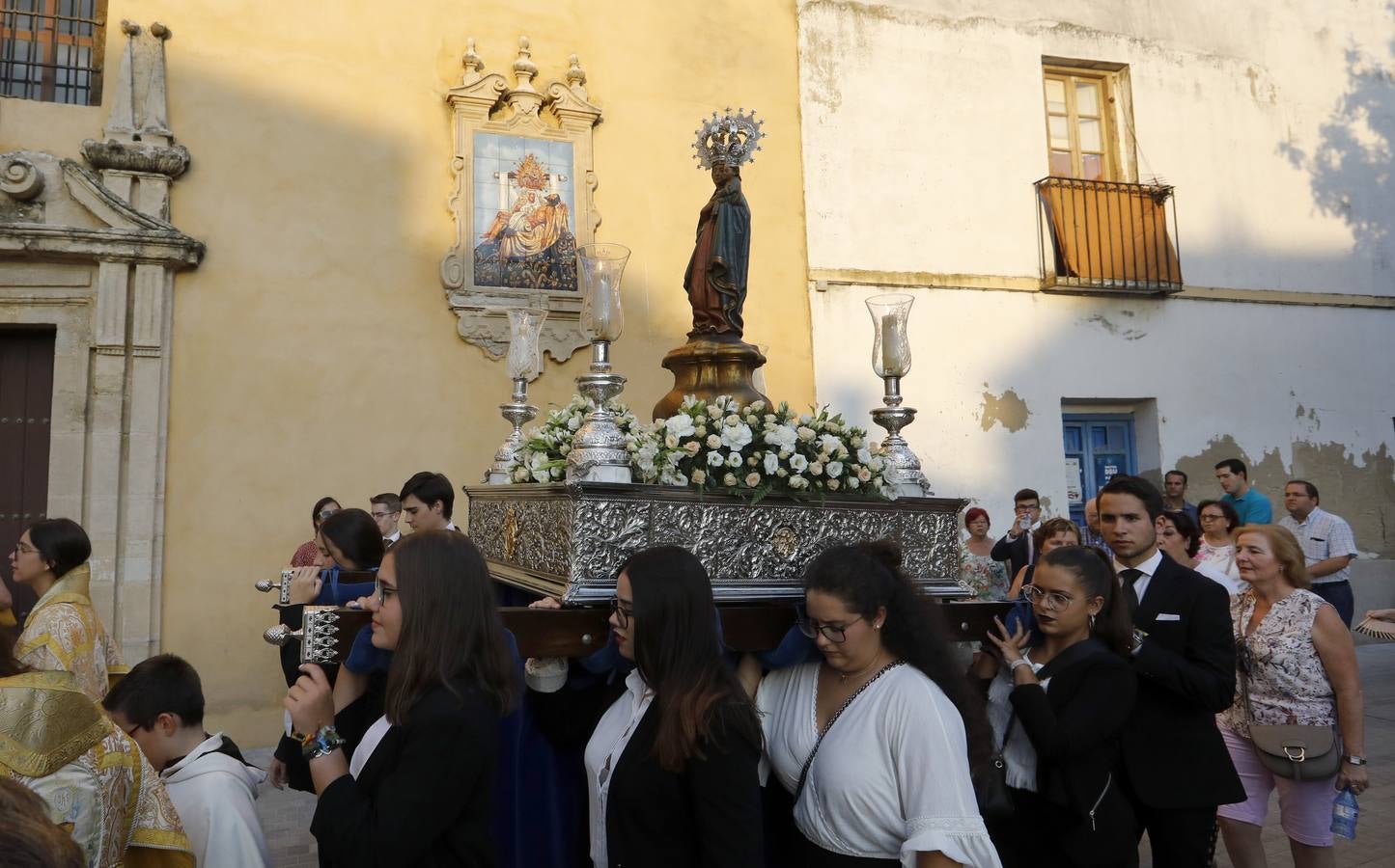 El encuentro de la Virgen de la Fuensanta con San Rafael, en imágenes