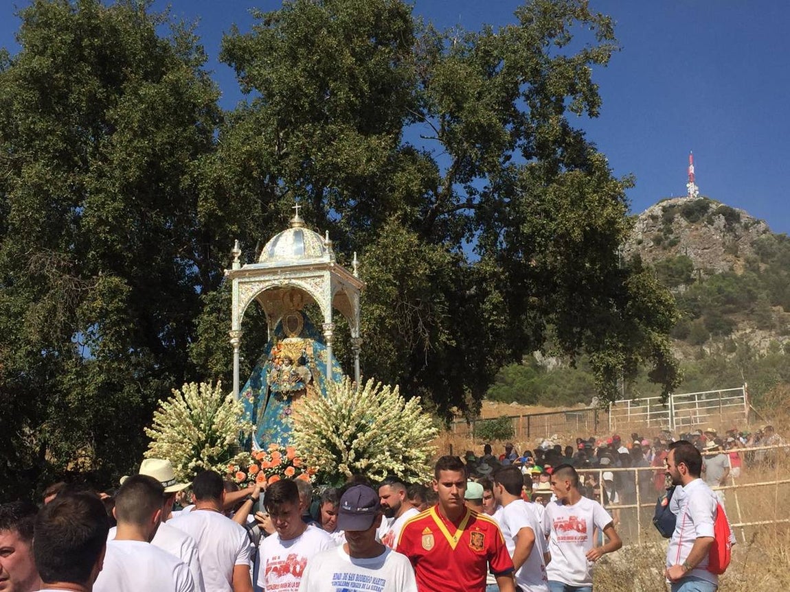 La «Bajá» de la Virgen de la Sierra, en imágenes
