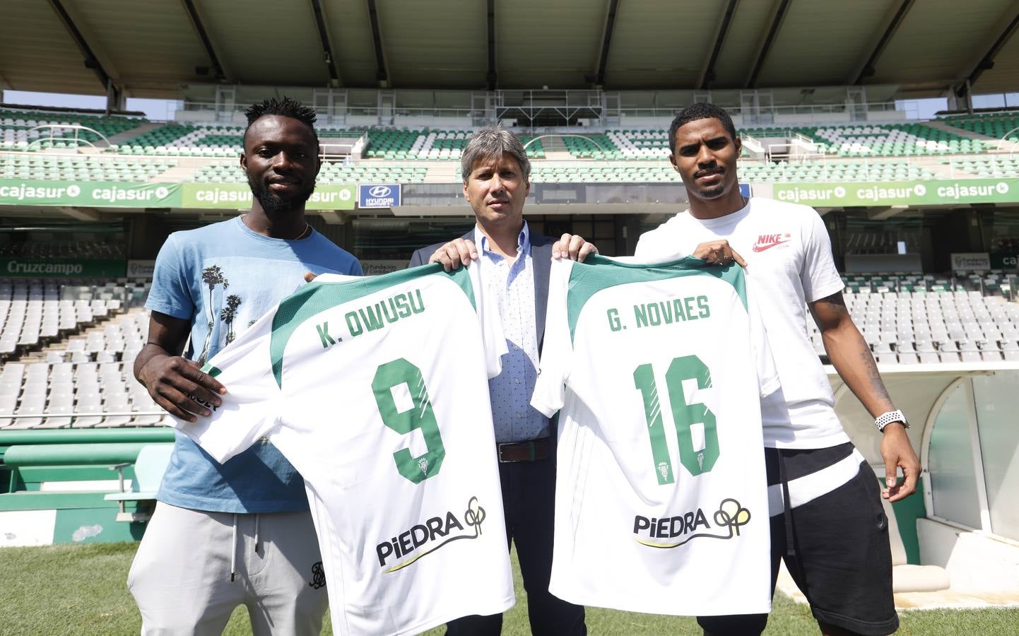 La presentación de Owusu y Novaes en el Córdoba CF, en imágenes