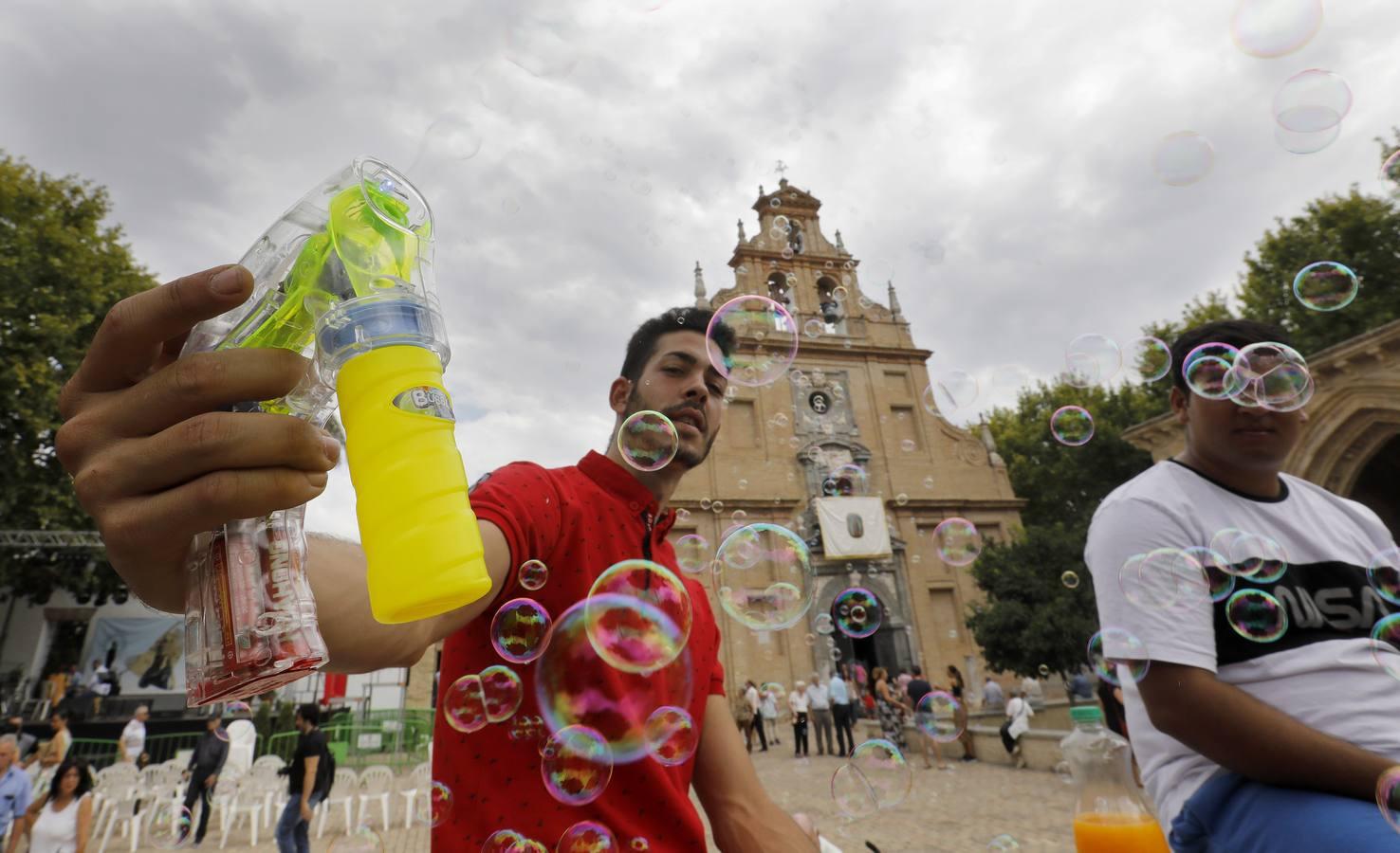 La tradicional «sardiná» de la Velá de la Fuensanta, en imágenes