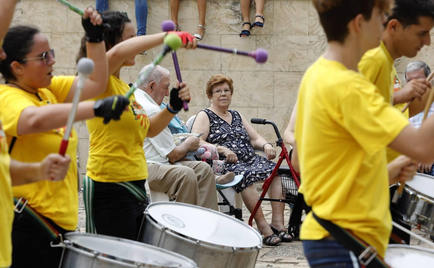 La tradicional «sardiná» de la Velá de la Fuensanta, en imágenes