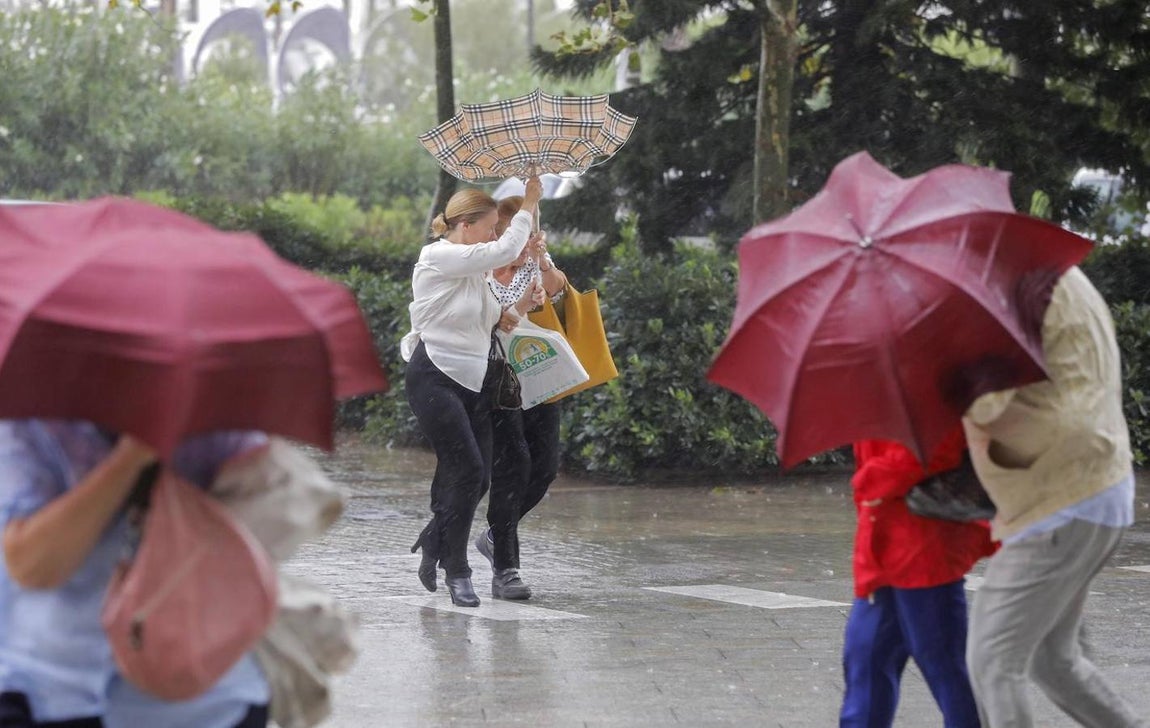 Las fuertes lluvias en la ciudad de Valencia. 