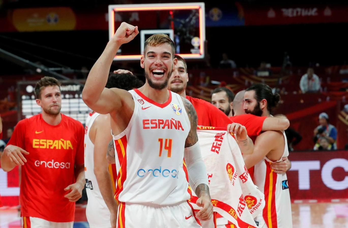 Juancho Hernangómez celebra la victoria. 