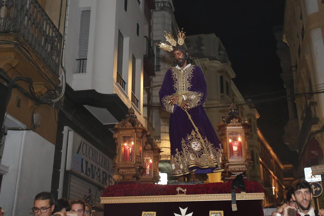 Los via crucis de la Sangre y la Agonía de la Magna de Córdoba, en imágenes