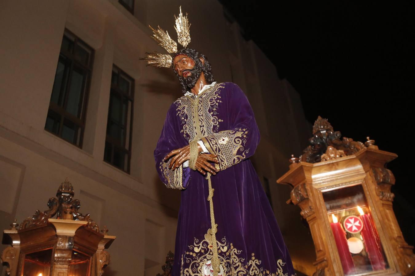 Los via crucis de la Sangre y la Agonía de la Magna de Córdoba, en imágenes