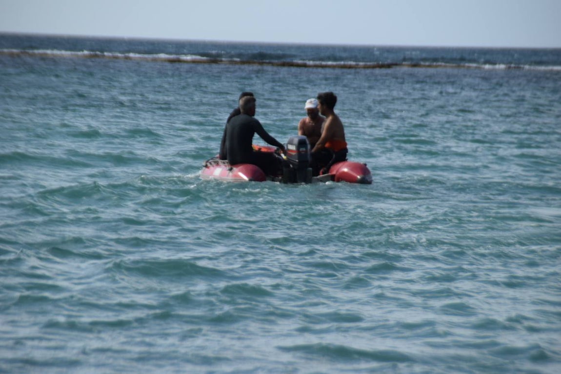 En Fotos, la búsqueda del desaparecido en los Caños de Meca