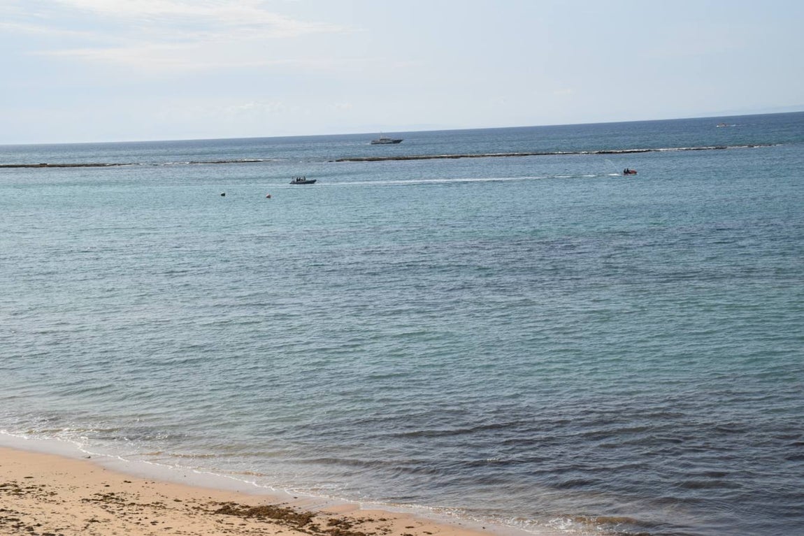 En Fotos, la búsqueda del desaparecido en los Caños de Meca