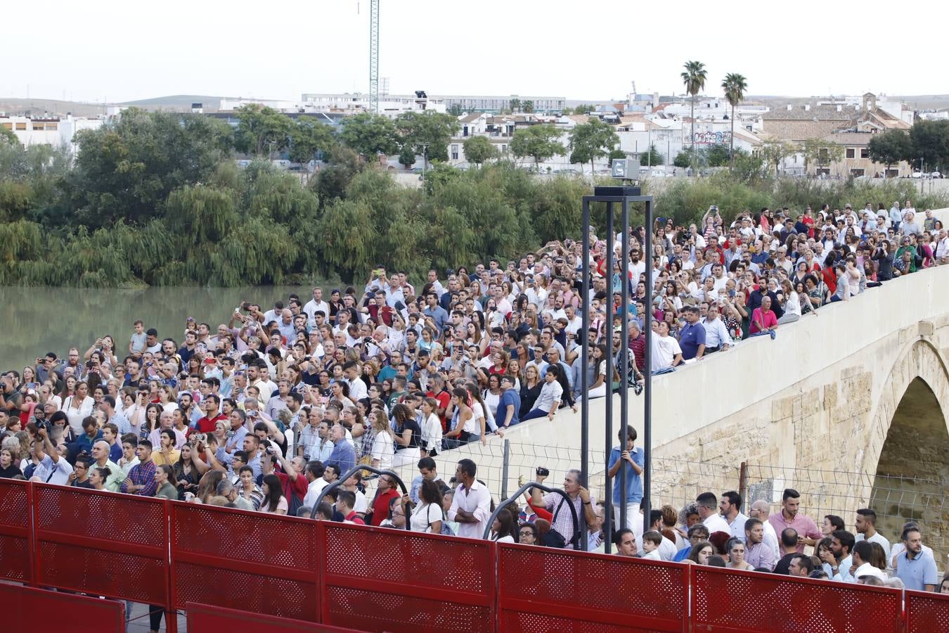 La magna en el itinerario oficial, en imágenes