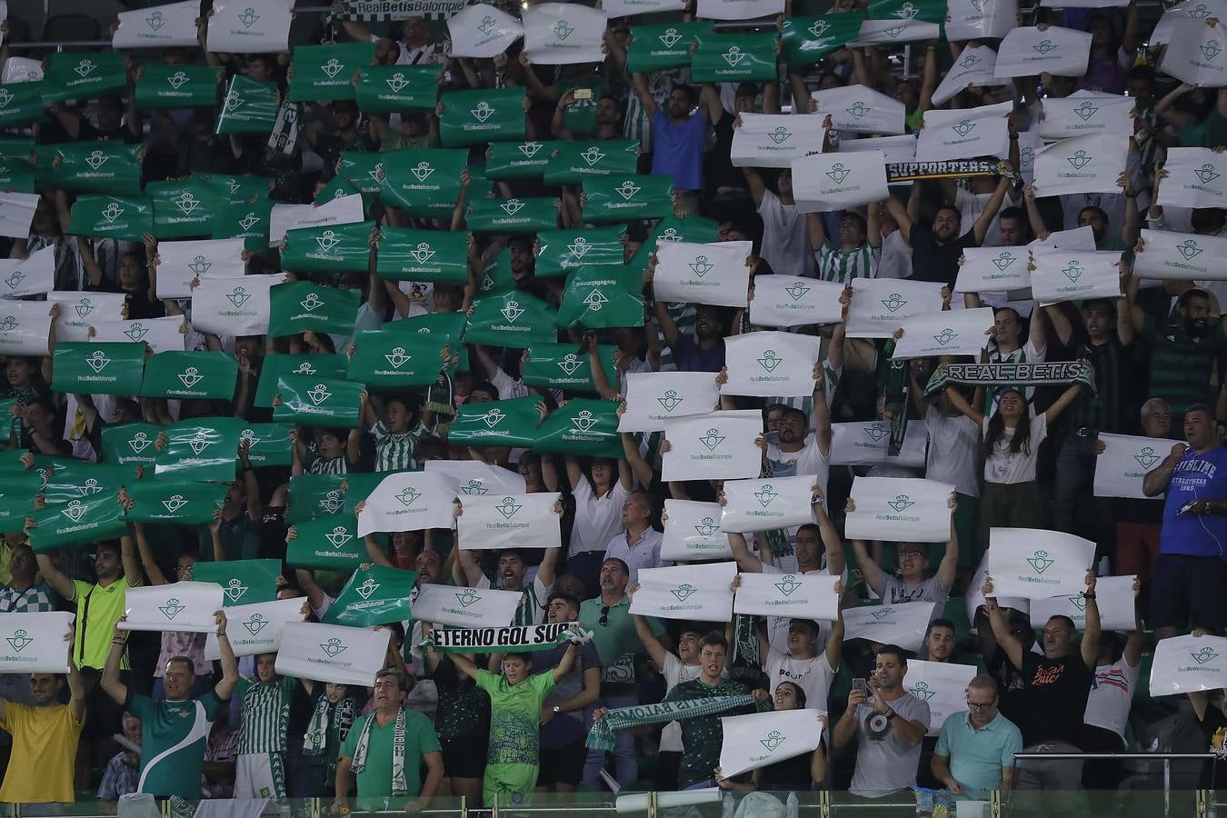 En imágenes, el empate del Betis ante el Getafe en el Villamarín