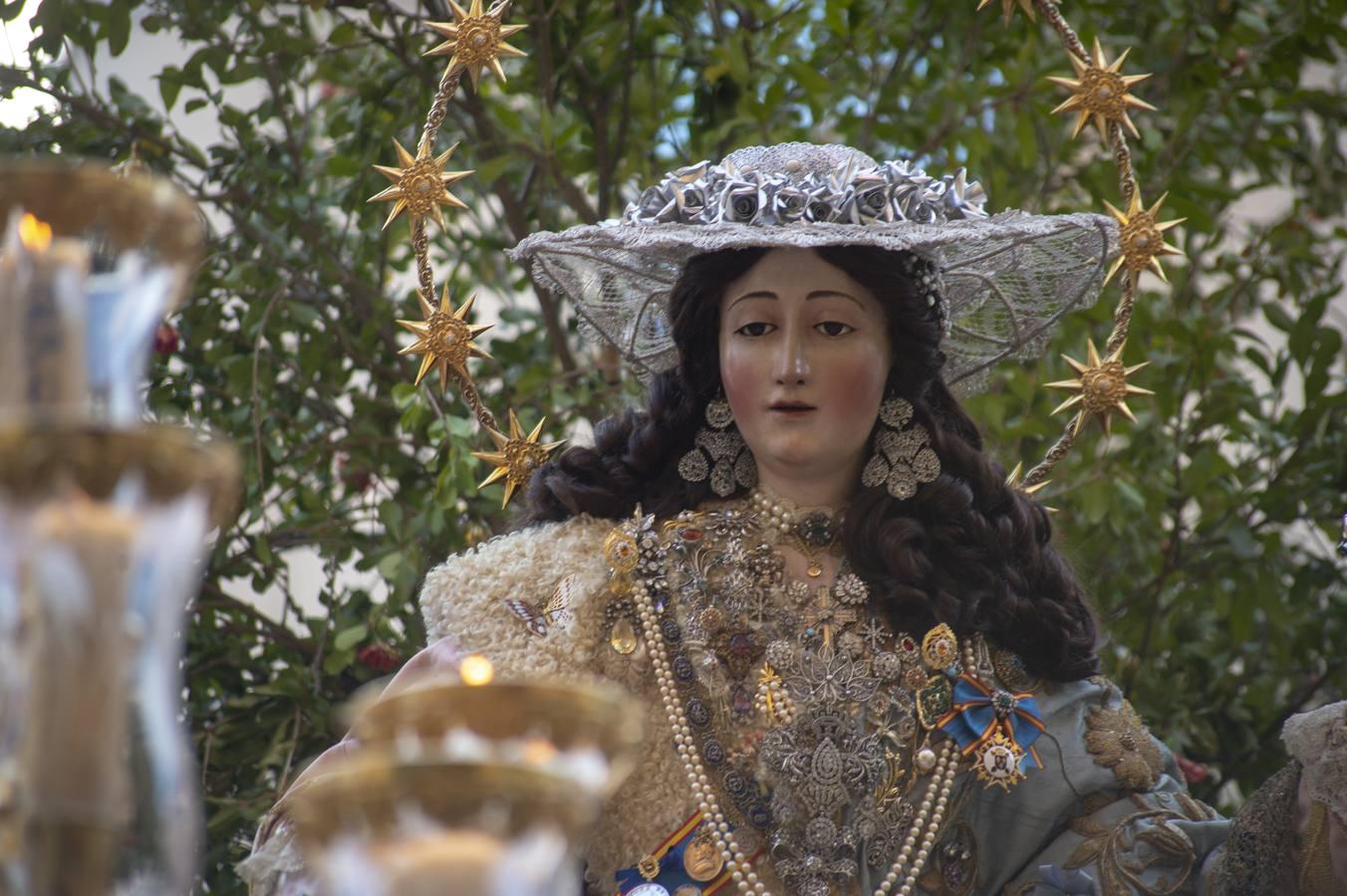 La Pastora de Santa Marina, en procesión