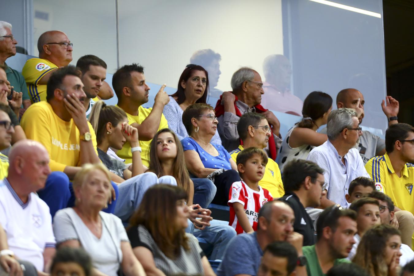 FOTOS: Búscate en el partido del Cádiz CF VS Girona FC