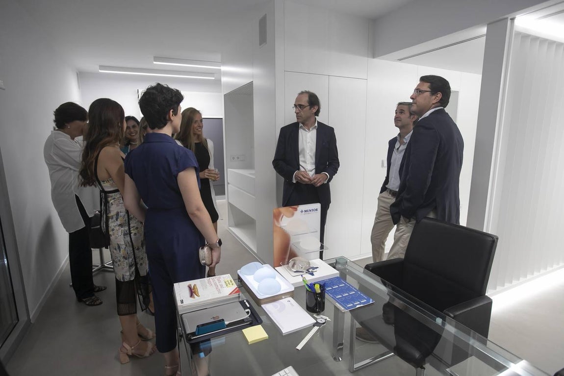 La nueva clínica del doctor Emilio Cabrera en Córdoba, en imágenes